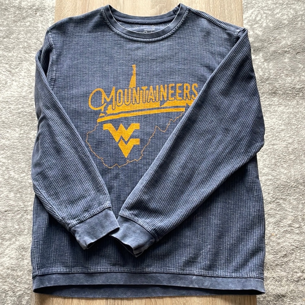 West Virginia Mountaineers sweatshirt